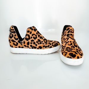 Steve Madden wedged leopard print sneaker